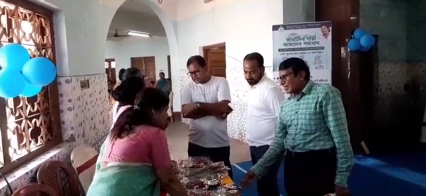 ক্যাম্প পরিদর্শন করলেন বালুরঘাট পৌরসভার পৌরাধ্যক্ষ অশোক কুমার মিত্র