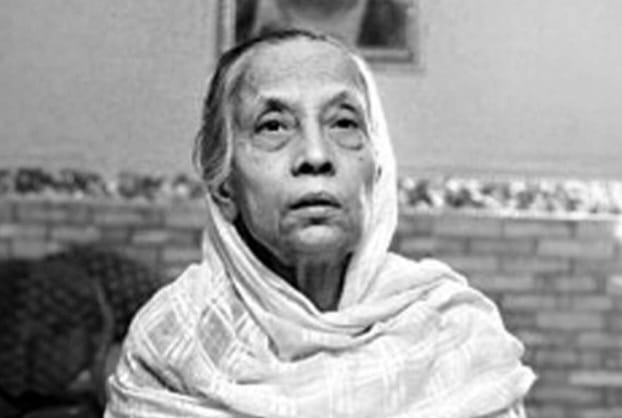 প্রয়াত হলেন প্রয়াত রিজওয়ানুরের মা – শোক জ্ঞাপন মমতার