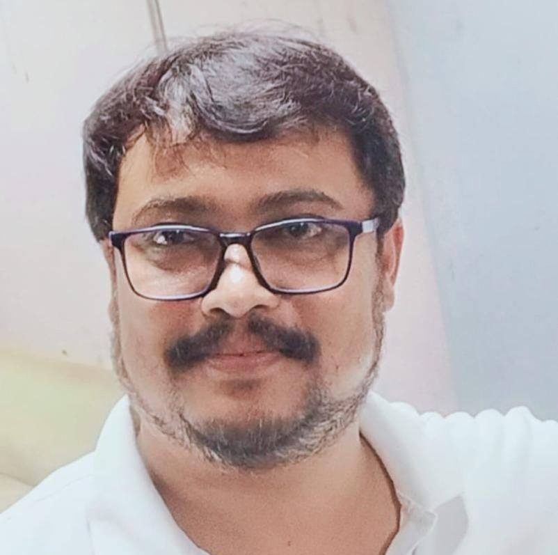 দীর্ঘদিন যাবৎ কালিয়া গঞ্জের বিজেপি বিধায়ক সৌমেন রায়ের সাথে বিধান সভার মানুষদের কোন দেখা সাক্ষাৎ না থাকায় ক্ষুব্ধ কালিয়াগঞ্জের মানুষ