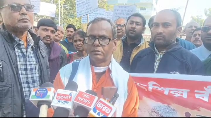 সর্ব ভারতীয় অনুন্নত কুম্ভকার উন্নয়ন সমিতির উদ্যোগে ডেপুটেশন_