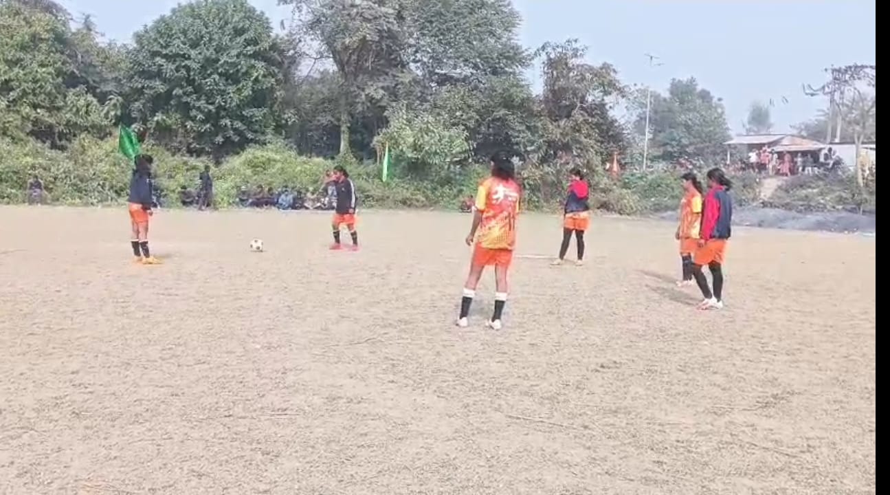*রায়গঞ্জে সফলভাবে সম্পন্ন নরেন্দ্র কাপ মহিলা ফুটবল টুর্নামেন্ট ২০২৫, নারীশক্তির ক্রীড়া উৎসব