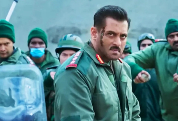 জন্মদিনে ‘ব্যাটেল অফ গালওয়ানে’র পয়লা ঝলকেই মহাচমক দিলেন ভাইজান