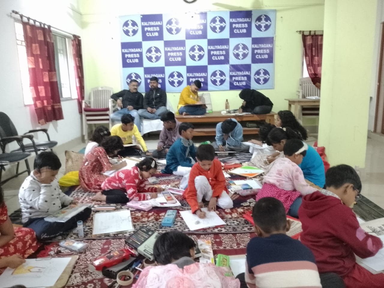 কালিয়াগঞ্জ প্রেস ক্লাবের দ্বিবার্ষিক সাংস্কৃতিক উৎসবকে কেন্দ্র করে অঙ্কন প্রতিযোগিতা