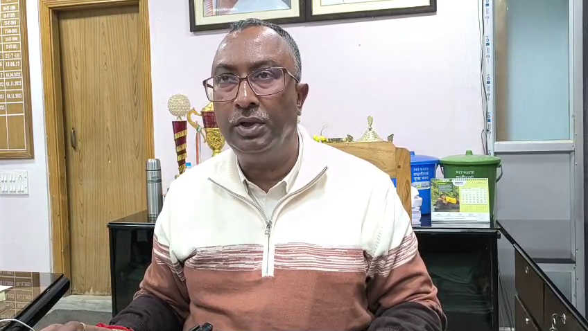মুখ্যমন্ত্রীর অনুপ্রেরণায় রাজ্যের পৌরসভাগুলিতে আসছে ‘পথশ্রী আরবান প্রজেক্ট’ রায়গঞ্জে ১৩৭টি রাস্তার উন্নয়নে ব্যয় ৯ কোটি ৩১ লক্ষ টাকা