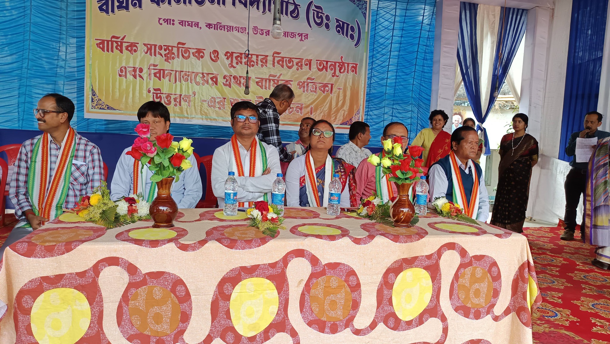 কালিয়াগঞ্জের বাঘন কালিতলা হাই স্কুলে বার্ষিক সাংস্কৃতিক অনুষ্ঠান ও পুরস্কার বিতরণী উৎসব