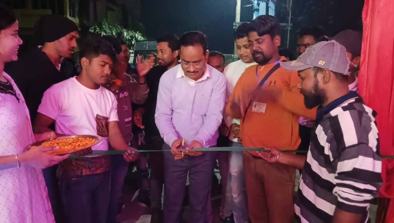  কালিয়াগঞ্জের সর্ববৃহৎ শিব পূজার উদ্বোধন ,ধর্মীয় উৎসবে মিলল ভক্তি ও সম্প্রীতির বার্তা