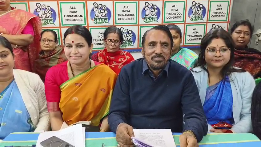 ইসলামপুরে তৃণমূলের সাংবাদিক সম্মেলন: জনমুখী বাজেটের প্রশংসা, লক্ষ্মী ভান্ডার বাড়তি অনুদানে খুশি মহিলারা