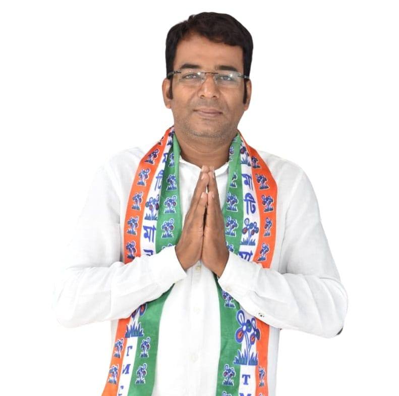 কালিয়াগঞ্জে তৃণমূল প্রার্থীর বিস্ফোরক মন্তব্য! ‘সন্ন্যাস থেকে রাজনীতি—কিসের লোভে?’ প্রশ্ন নিতাই বৈশ্যর 🔥