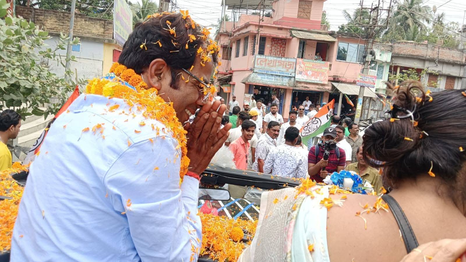 কালিয়াগঞ্জে তৃণমূলের অভিনব বাইক মিছিল, জোরালো প্রচারে নিতাই বৈশ্য