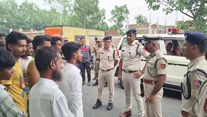 সীমান্তবর্তী এলাকায় আইন-শৃঙ্খলা আরও মজবুত করতে  রাজ্য পুলিশের ADG কে জয়রামন পরিদর্শনে