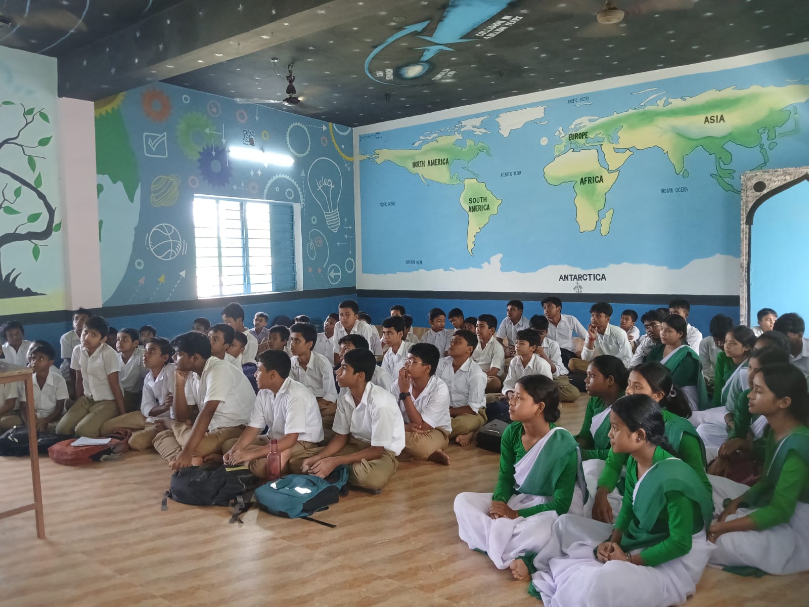 মোবাইলের নেশা ছেড়ে দাবার ছকে ভবিষ্যৎ গড়ার বার্তা — উত্তর দিনাজপুর জেলাজুড়ে বিশ্ব দাবা দিবসে ব্যতিক্রমী উদ্যোগ