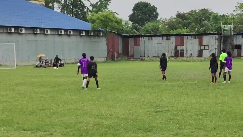 বিশ্বকাপ ফাইনালের উন্মাদনায় বালুরঘাটে মহিলা ফুটবল টুর্নামেন্ট, মাঠে জেলার বিভিন্ন প্রান্তের ফুটবলাররা
