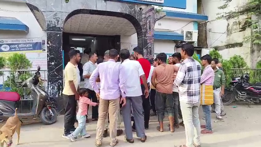 গোবিন্দপুর গ্রাম পঞ্চায়েতের প্রধানের বিরুদ্ধে অনাস্থা, ১২ সদস্যের স্বাক্ষরে বিডিও অফিসে প্রস্তাব জমা