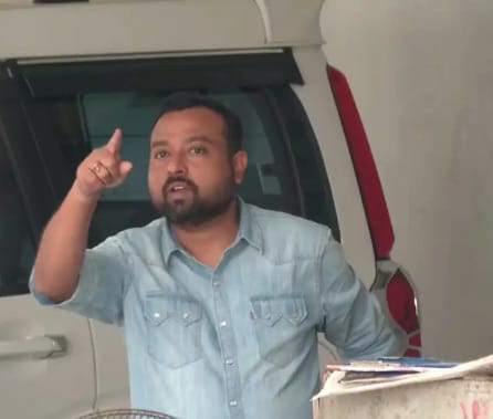 অবশেষে হাজিরা দিলেন অভিষেকের আপ্তসহায়ক সুমিত রায়