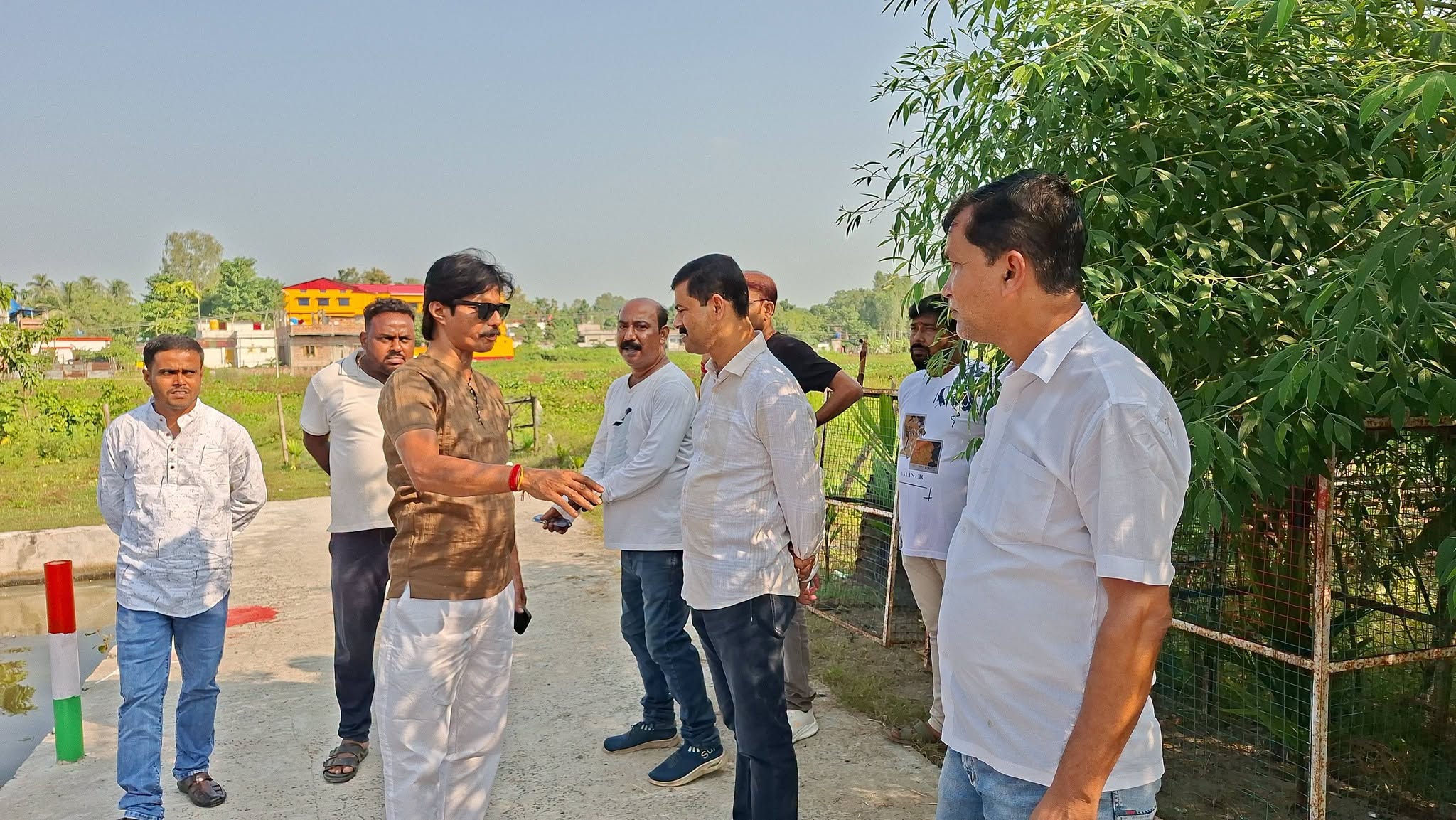 পৌরসভা নিয়ন্ত্রিত শ্রীমতী নদীর বিসর্জন ঘাট পরিদর্শনে সাংসদ তথা পুরপ্রধান কার্তিক পাল! প্রতিমা নিরঞ্জন ঘিরে প্রস্তুতি খতিয়ে দেখলেন তিনি